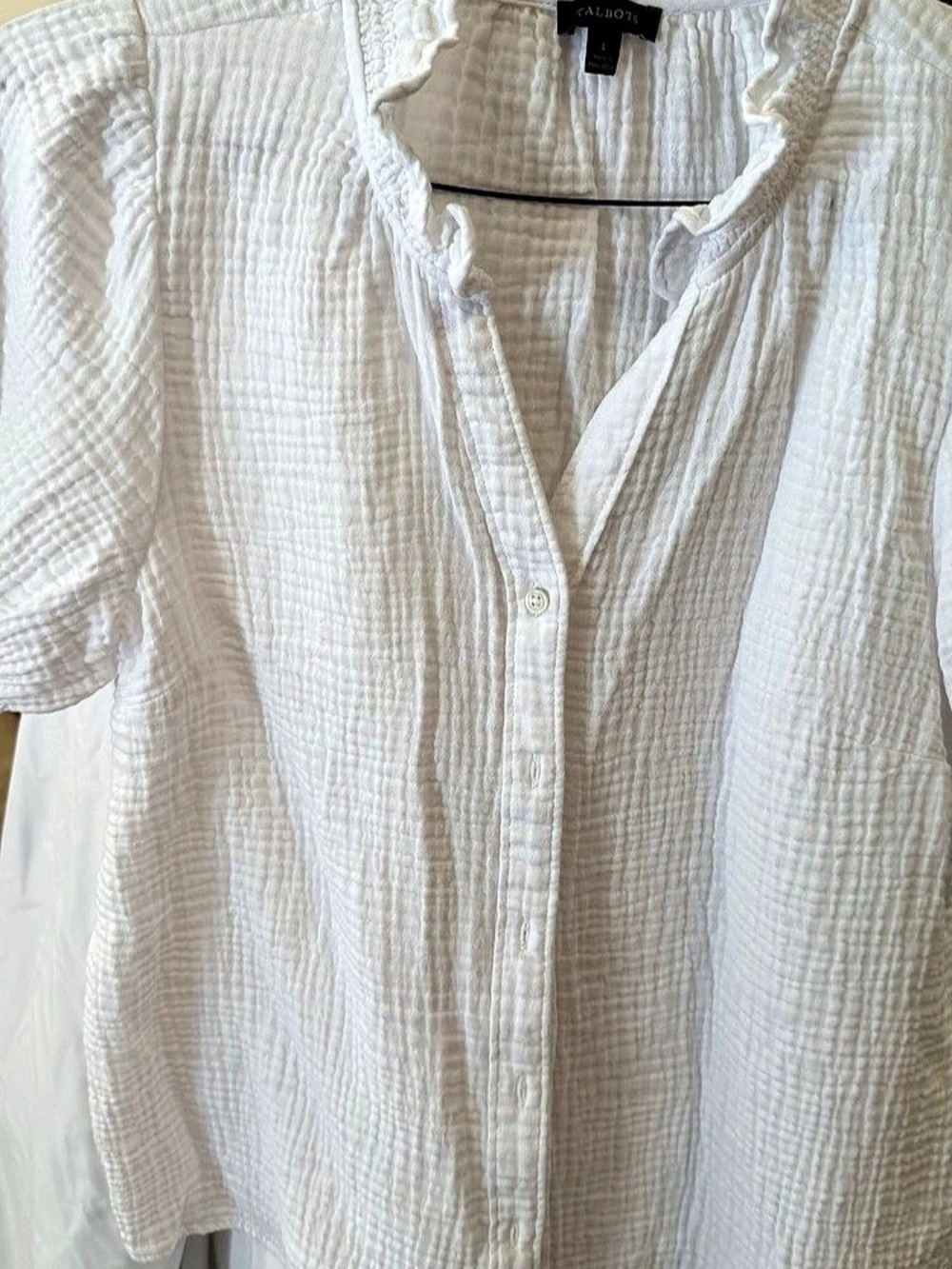Talbots White Textured Button Front Shirt, Like New